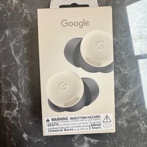 NWT Google Pixel Buds 2